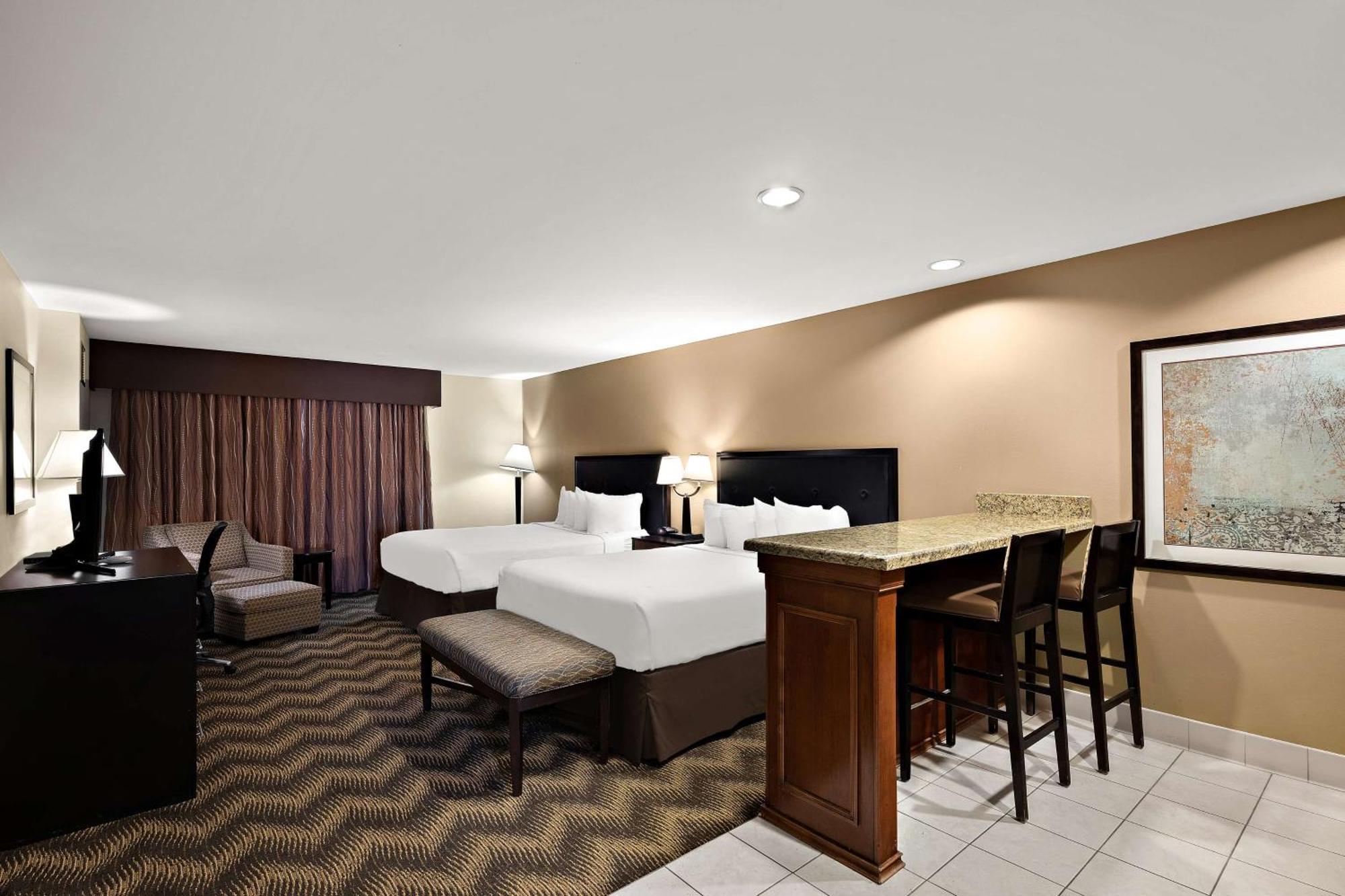 Best Western Plus Gold Country Inn Уиннемакка Экстерьер фото