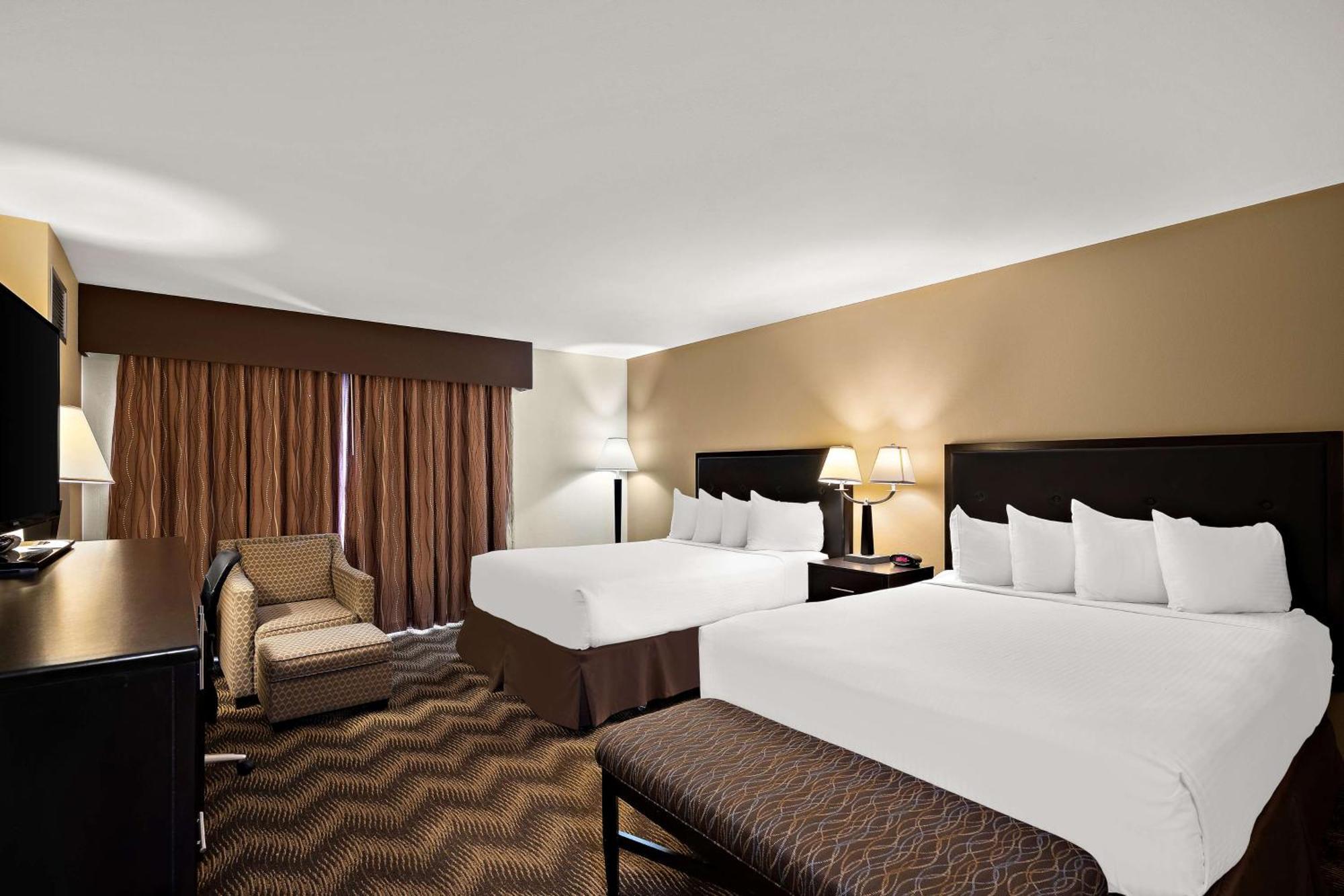Best Western Plus Gold Country Inn Уиннемакка Экстерьер фото