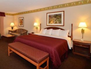 Best Western Plus Gold Country Inn Уиннемакка Номер фото
